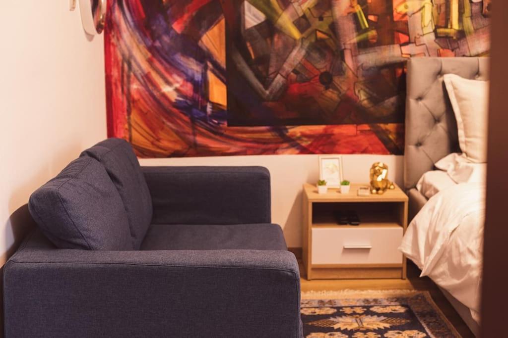 Art Studio Myslym Shyri Tirana Buitenkant foto
